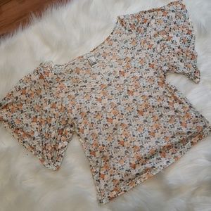 New! Floral Slightly Cropped Top S
